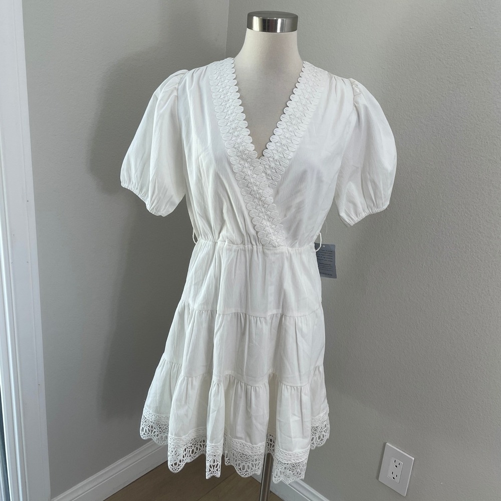 Adelyn Rae Womens Medium White Crochet‎ Lace Trim Tiered Mini Dress Puff Sleeve